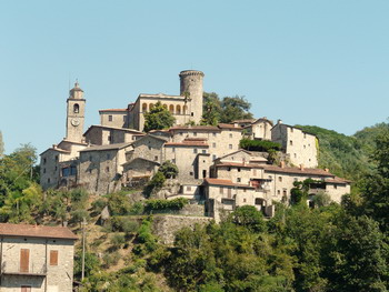 Bagnone. Borgo e Castello